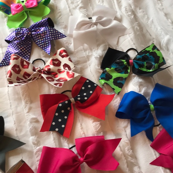 Bow Bundle - Picture 2 of 3